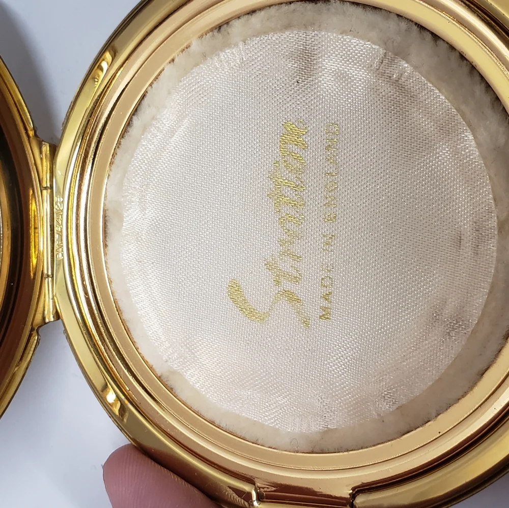 Vintage Stratton Gold Texture Double Leaf Convertible Compact Made in England